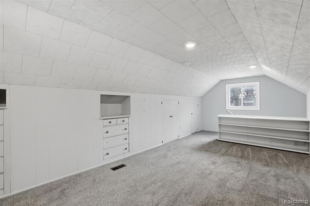 26604 Osmun Street, Madison Heights, MI 48071