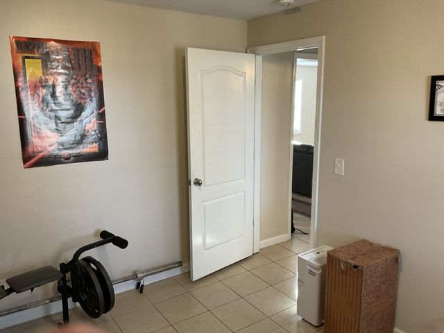 811 17th Ave, E, Springfield, TN 37172