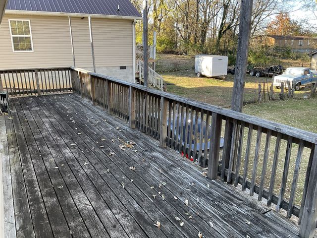 811 17th Ave, E, Springfield, TN 37172