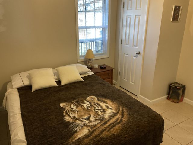 811 17th Ave, E, Springfield, TN 37172