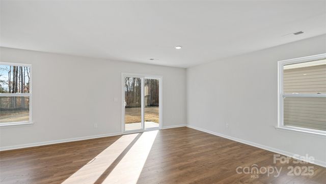 35 Caroline Valley Lane, Hendersonville, NC 28792