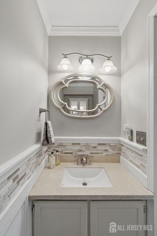 601 Lindsley Court, Burlington Twp, NJ 08016