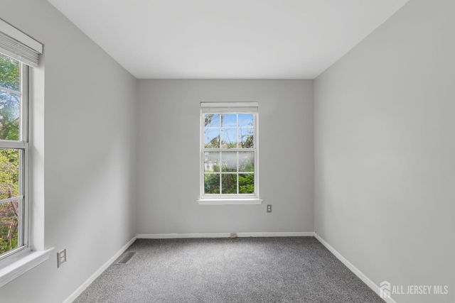 601 Lindsley Court, Burlington Twp, NJ 08016