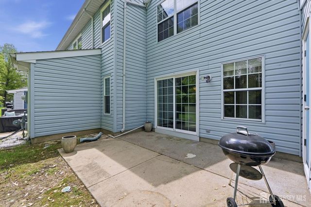 601 Lindsley Court, Burlington Twp, NJ 08016