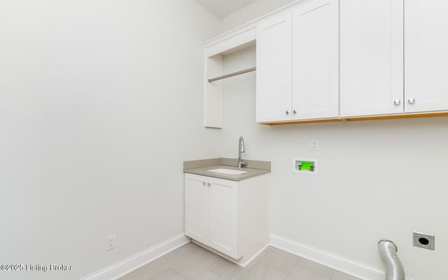 6408 St. Bernadette Ave, Prospect, KY 40059