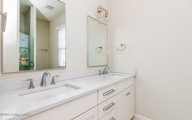 6408 St. Bernadette Ave, Prospect, KY 40059