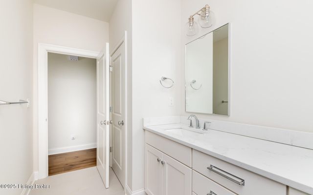 6408 St. Bernadette Ave, Prospect, KY 40059