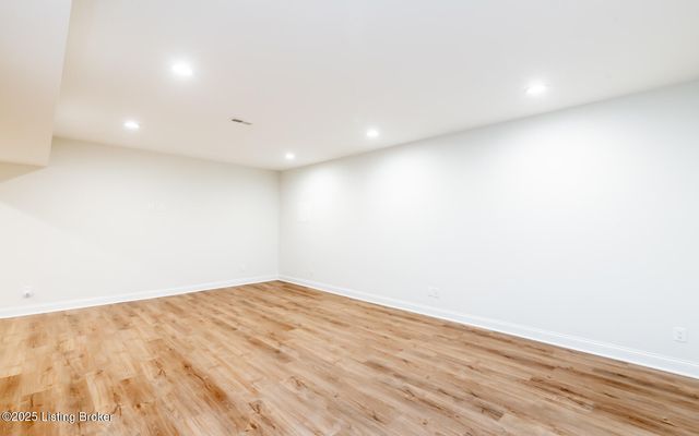 6408 St. Bernadette Ave, Prospect, KY 40059