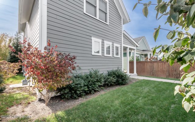 6408 St. Bernadette Ave, Prospect, KY 40059