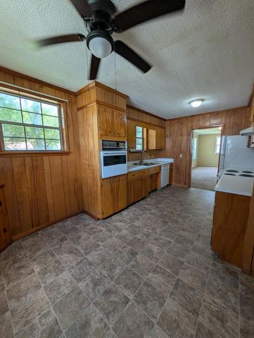 1206 S Bell Street, Dothan, AL 36301