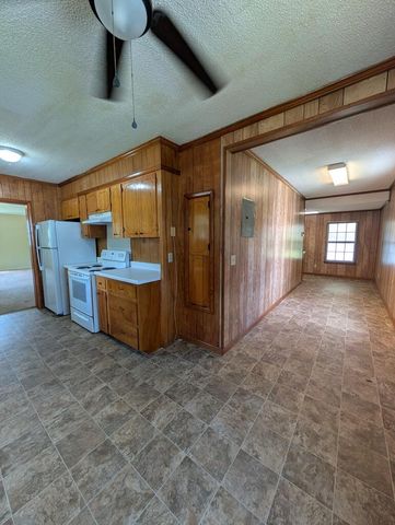 1206 S Bell Street, Dothan, AL 36301