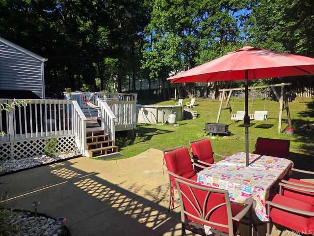 45 Sunset Drive, Walden, NY 12586