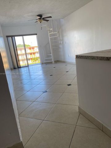 6580 W Flagler St 304, Miami, FL 33144