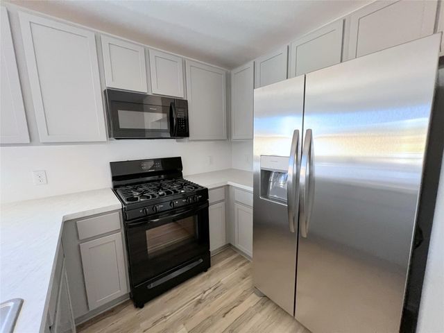 14518 Woodcott Warren Way, Rosharon, TX 77583