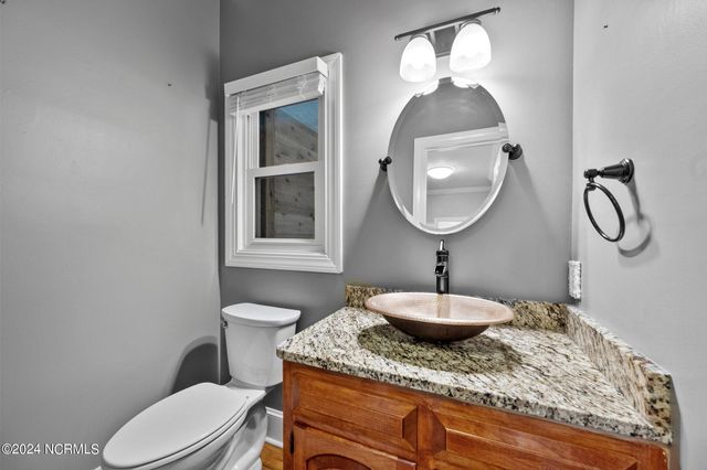101 Grimsby Place, Jacksonville, NC 28540