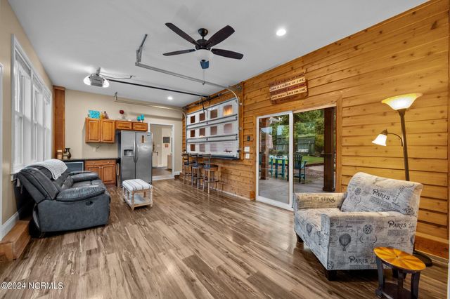 101 Grimsby Place, Jacksonville, NC 28540
