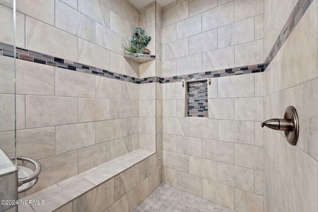 101 Grimsby Place, Jacksonville, NC 28540