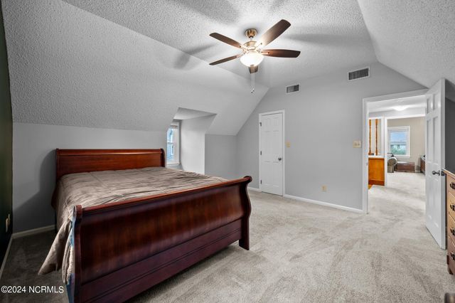 101 Grimsby Place, Jacksonville, NC 28540