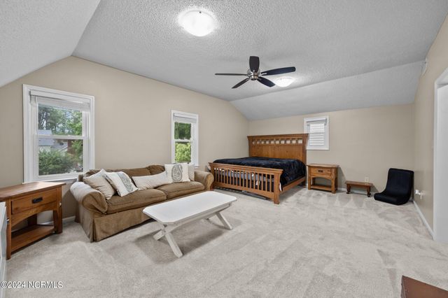 101 Grimsby Place, Jacksonville, NC 28540