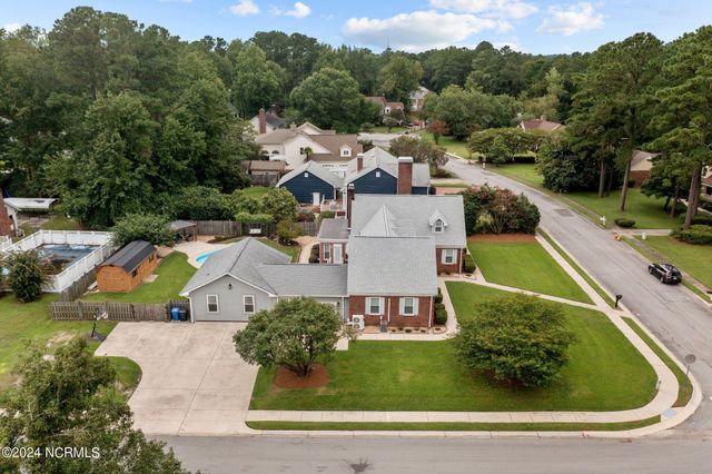 101 Grimsby Place, Jacksonville, NC 28540