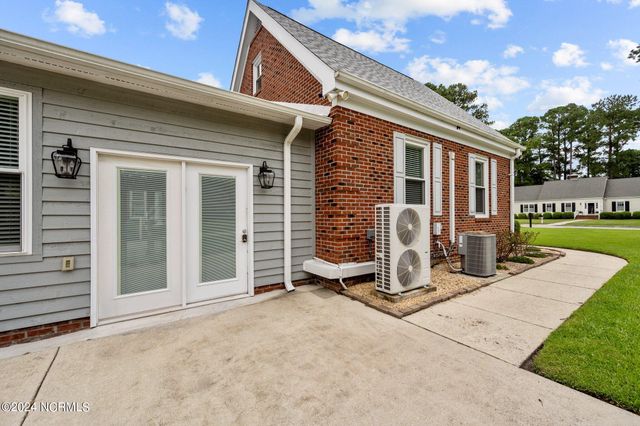 101 Grimsby Place, Jacksonville, NC 28540
