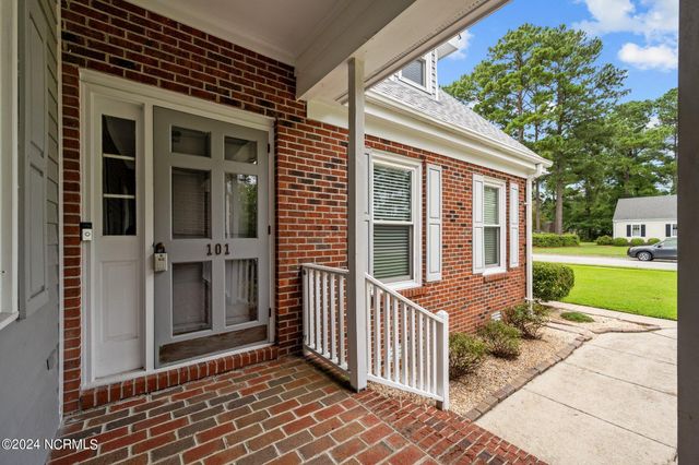 101 Grimsby Place, Jacksonville, NC 28540