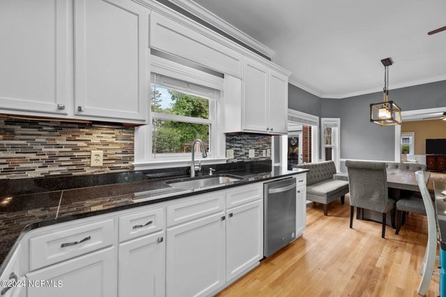 101 Grimsby Place, Jacksonville, NC 28540