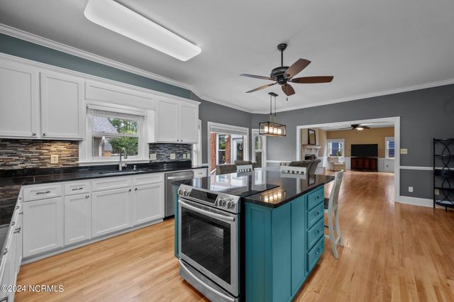 101 Grimsby Place, Jacksonville, NC 28540