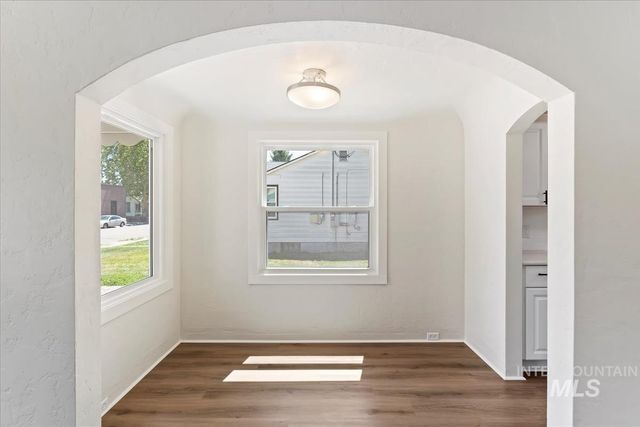 711 N Pond St, Boise, ID 83706