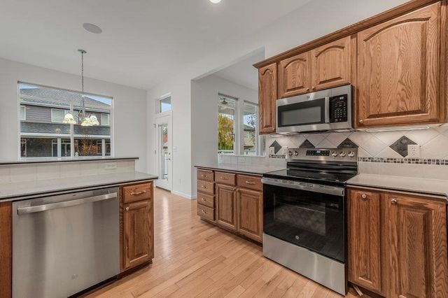 16513 E 9th Ln, Spokane Valley, WA 90037