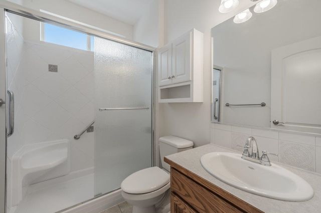 16513 E 9th Ln, Spokane Valley, WA 90037