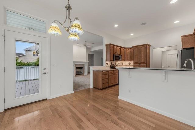 16513 E 9th Ln, Spokane Valley, WA 90037