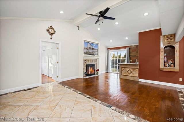 38327 Sleigh Drive, Sterling Heights, MI 48310