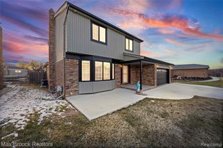 38327 Sleigh Drive, Sterling Heights, MI 48310