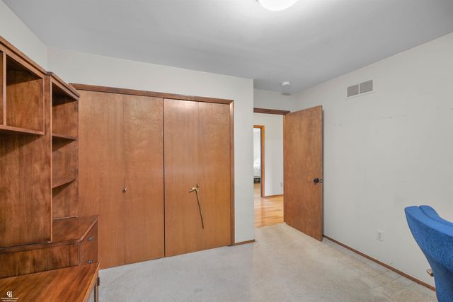 41397 Clairpointe St Street, Harrison Twp, MI 48045