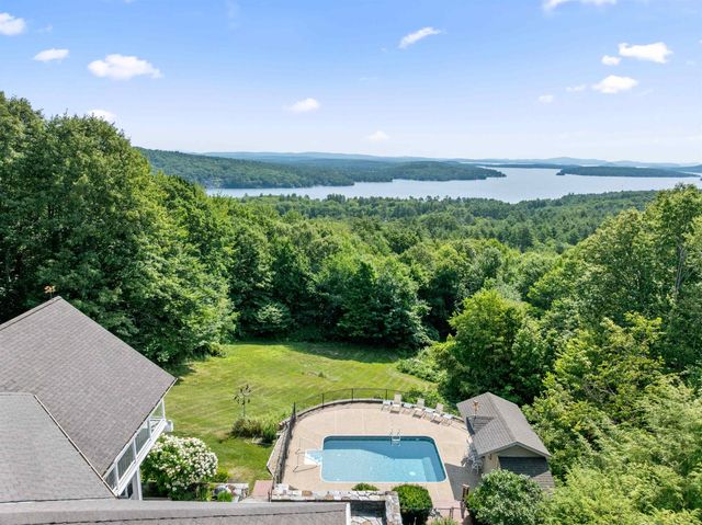 56 Tracy Way, Meredith, NH 03253