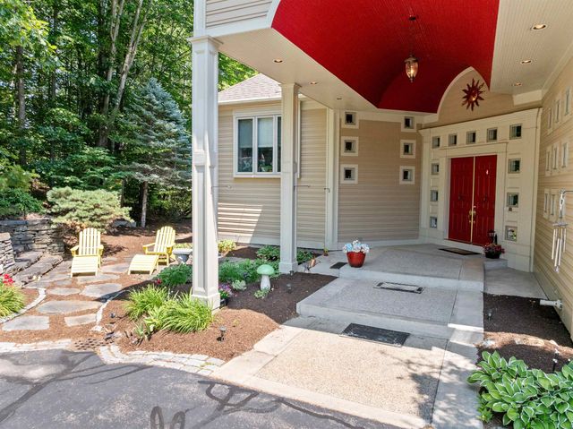 56 Tracy Way, Meredith, NH 03253