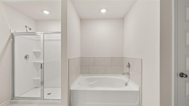 450 Silver Moon Drive, Loganville, GA 30052