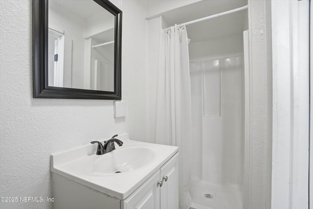 135 E 17TH Street, Jacksonville, FL 32206