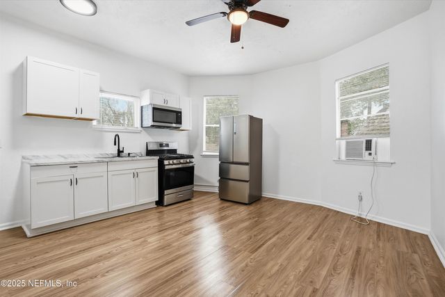 135 E 17TH Street, Jacksonville, FL 32206