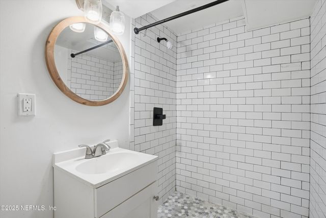 135 E 17TH Street, Jacksonville, FL 32206