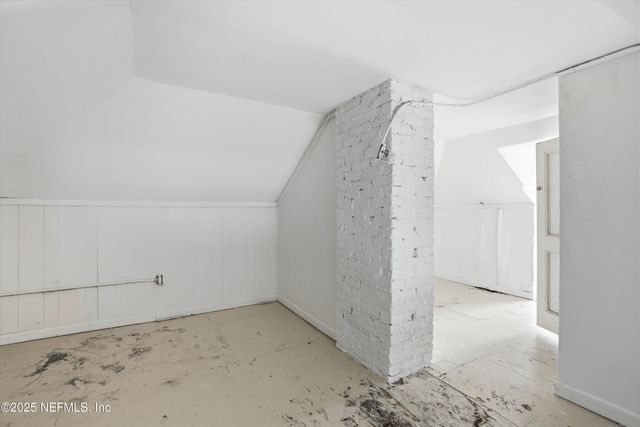 135 E 17TH Street, Jacksonville, FL 32206