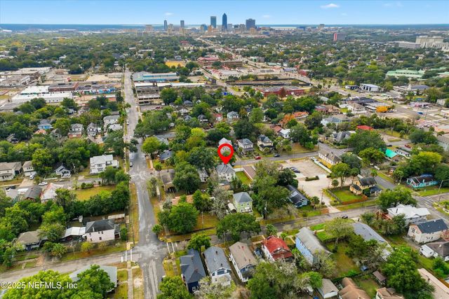 135 E 17TH Street, Jacksonville, FL 32206
