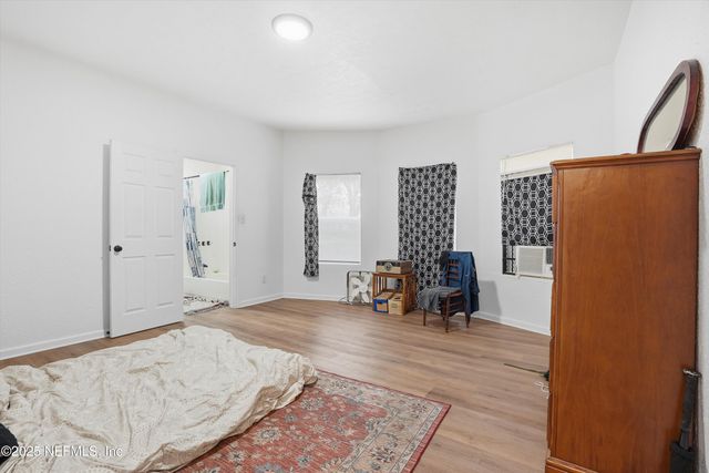 135 E 17TH Street, Jacksonville, FL 32206