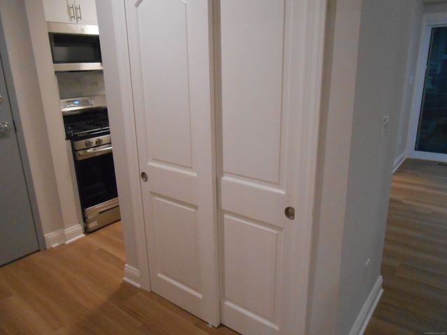 50 Greenhouse Road 42B, Bridgeport, CT 06606