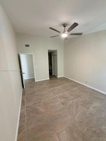 2067 SW 15th St 230, Deerfield Beach, FL 33442