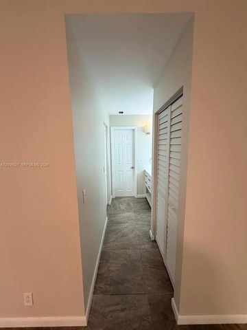 2067 SW 15th St 230, Deerfield Beach, FL 33442