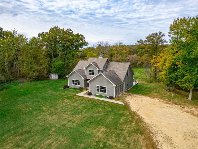 166 S ROCKY HILL Road, Galena, IL 61036