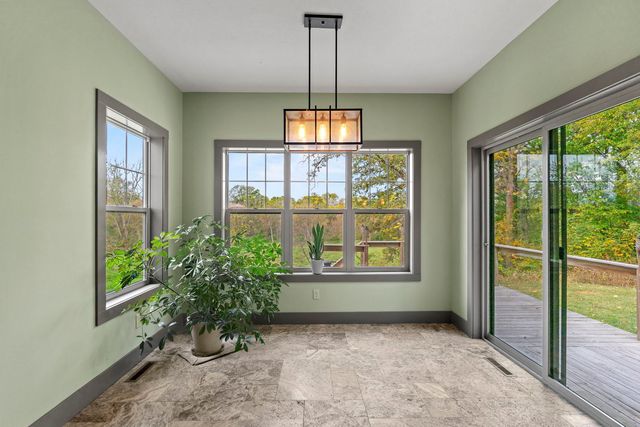 166 S ROCKY HILL Road, Galena, IL 61036