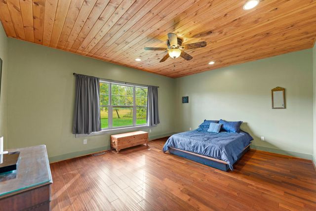 166 S ROCKY HILL Road, Galena, IL 61036